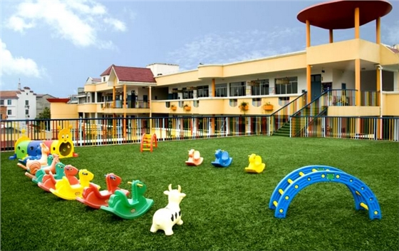 幼兒園人造草坪 幼兒園人造草坪